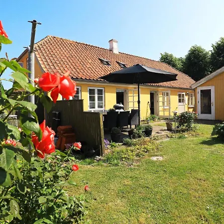 11 Person In R Sk Bing 4* Ærøskøbing