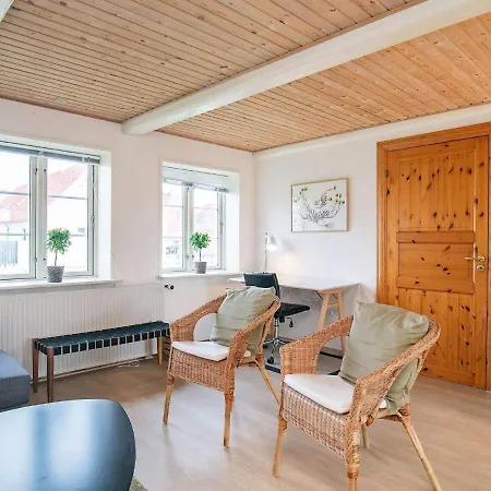 11 Person In R Sk Bing 4* Ærøskøbing